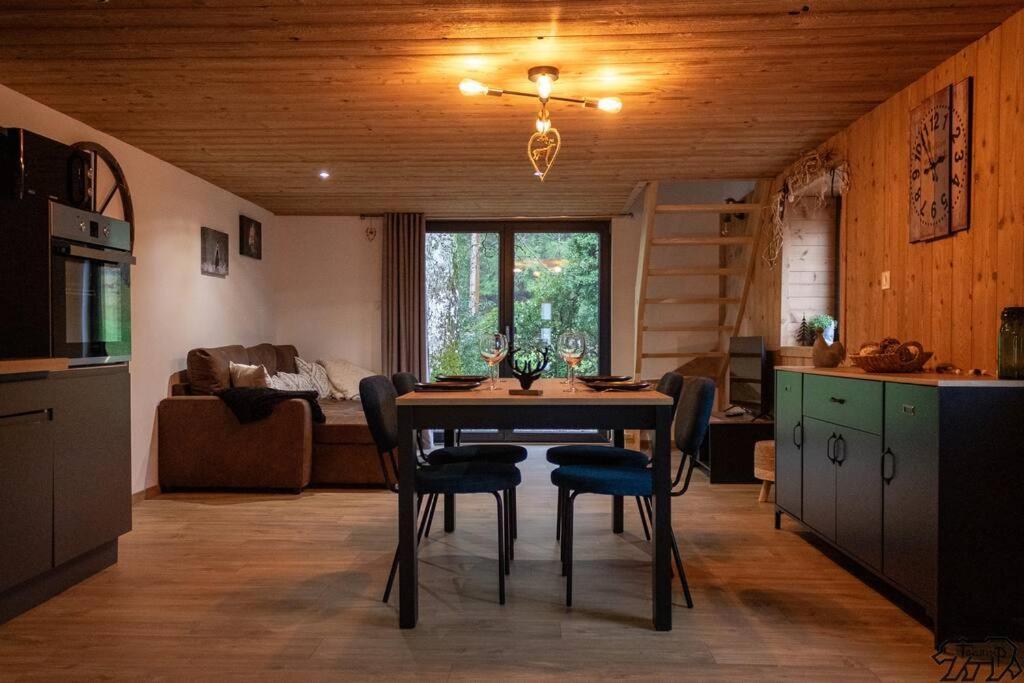Gite De La Ravanne/Le Petit Nid Ramonchamp Bagian luar foto